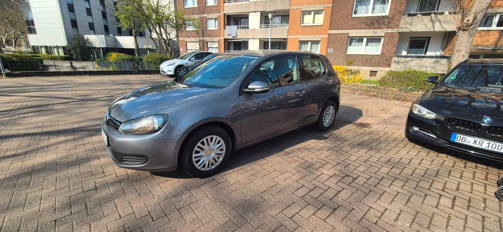 VW Golf 256.149 km 4.800 &euro; Oberhausen 46045