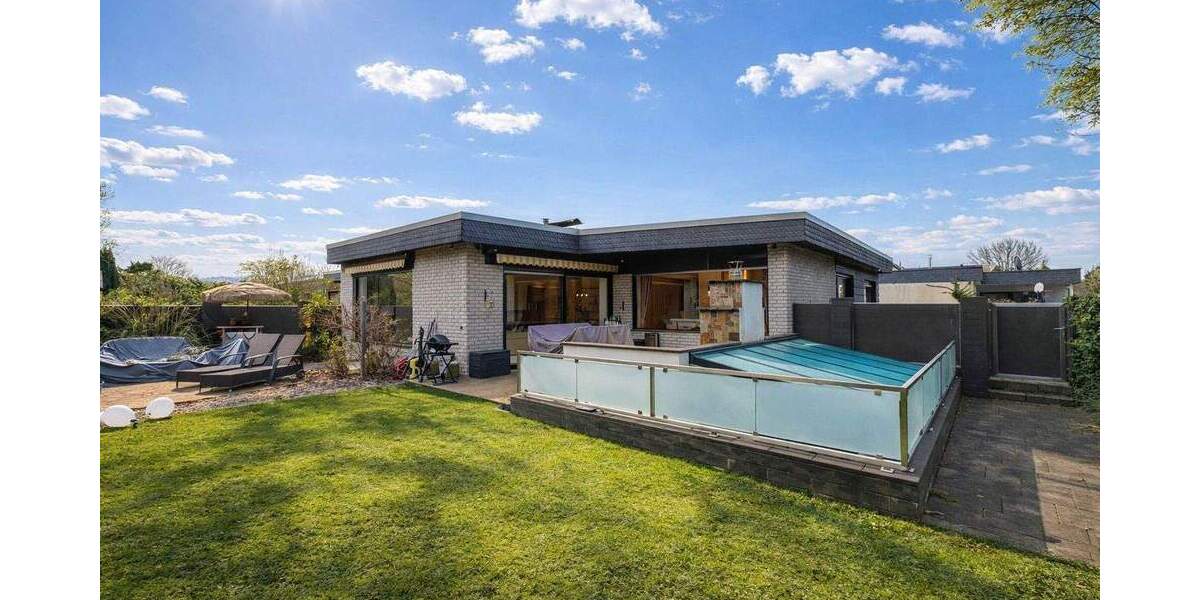 Einfamilienhaus Ratingen West - 6 Zimmer, 268 m&sup2;, 975.000&euro; | Angebot:25721386