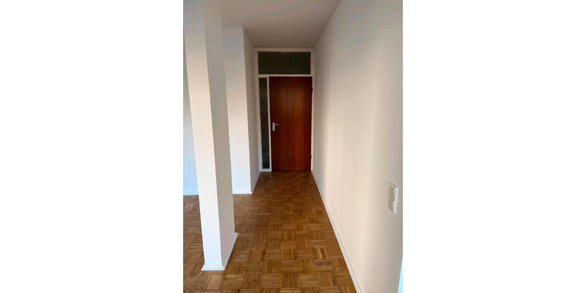 Etagenwohnung Düsseldorf Stadtmitte - 2.5 Zimmer, 65 m&sup2;, 820&euro; | Angebot:26680686