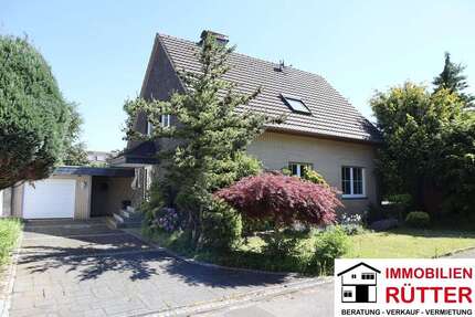 Haus Rheinberg - 6.5 Zimmer, 200 m&sup2;, 420.000&euro; | Angebot:27196751