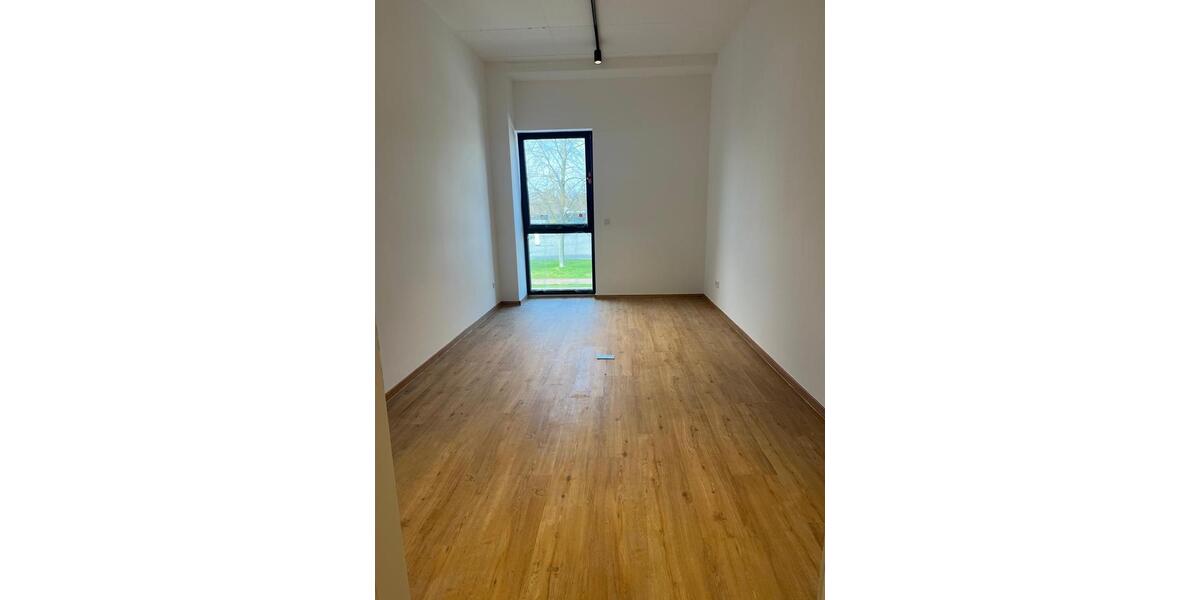 Gewerbeobjekt Krefeld Gellep-Stratum - 2.043&euro; | Angebot:26637672