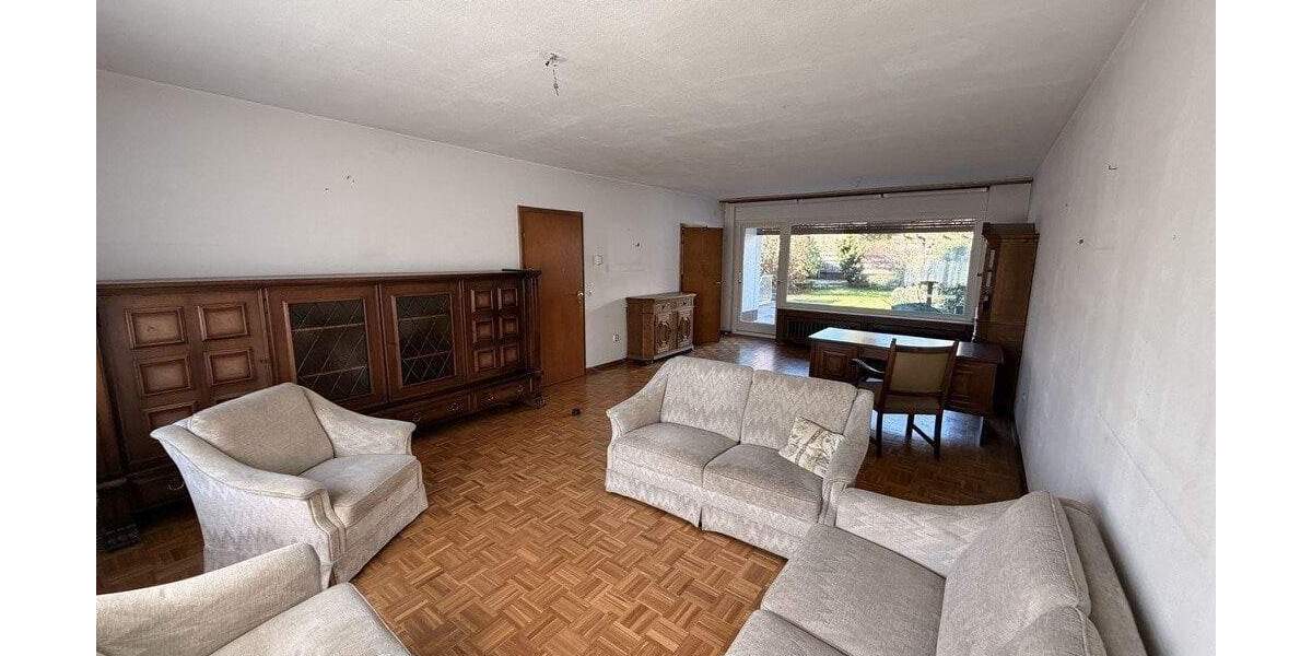 Reihenmittelhaus Meerbusch Lank-Latum - 5 Zimmer, 130 m&sup2;, 550.000&euro; | Angebot:25779530