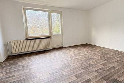Wohnung Gelsenkirchen Ückendorf - 2 Zimmer, 68 m&sup2;, 450&euro; | Angebot:25679206