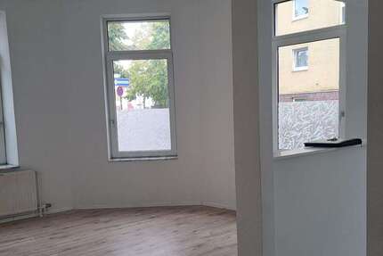 Wohnung Krefeld Krefeld-Mitte - 2 Zimmer, 56 m&sup2;, 495&euro; | Angebot:27327071