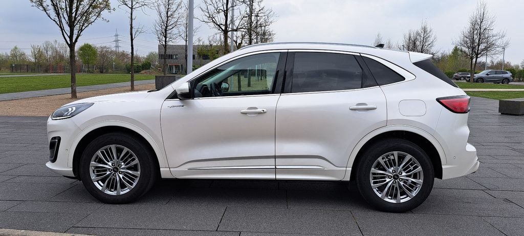 Ford Kuga 63.000 km 25.600 &euro; Essen OT Westviertel 45127