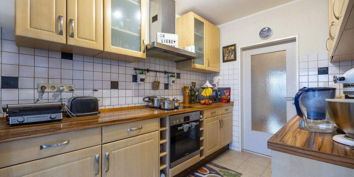 Etagenwohnung Meerbusch Büderich - 4 Zimmer, 93 m&sup2;, 340.000&euro; | Angebot:25708224