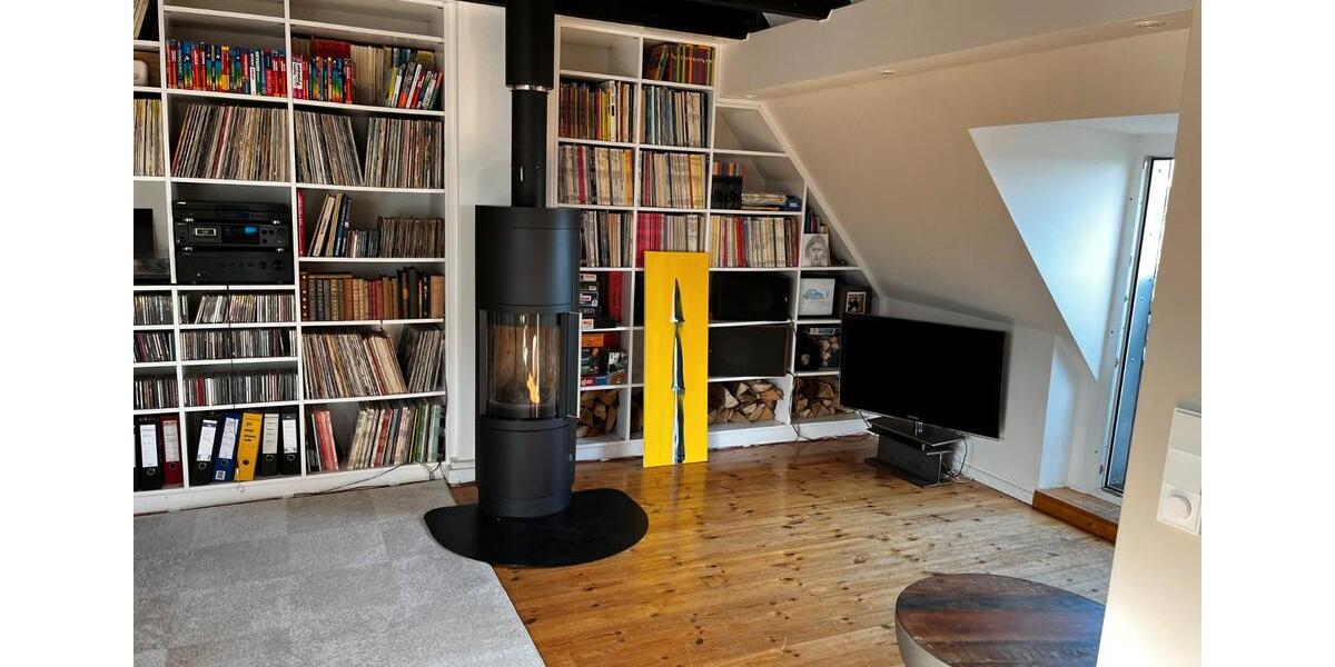 Dachgeschoßwohnung Düsseldorf Stadtbezirk 7 - 5 Zimmer, 139 m&sup2;, 695.000&euro; | Angebot:26067812