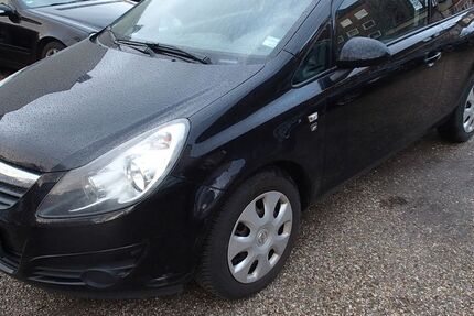 Opel Corsa 210.000 km 1.899 &euro; Oberhausen 46149