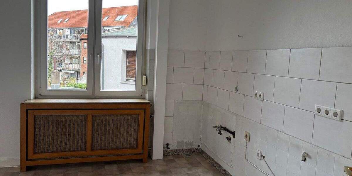 Mehrfamilienhaus, Wohnhaus Krefeld Uerdingen - 1 Zimmer, 280 m&sup2;, 349.000&euro; | Angebot:25693385