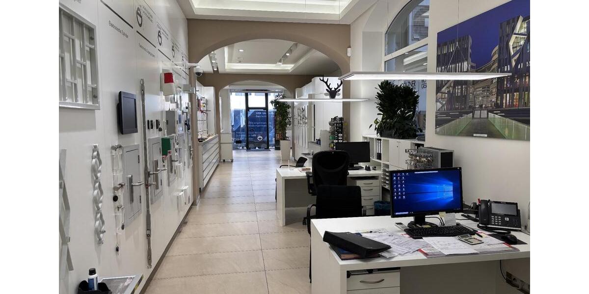 Gewerbeobjekt Düsseldorf - 3.430&euro; | Angebot:25790759