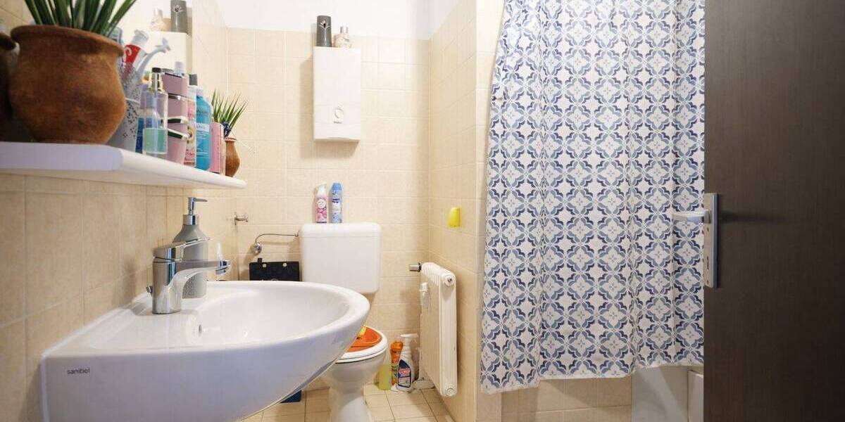 Etagenwohnung Krefeld / Stadtmitte Stadtmitte - 2 Zimmer, 55 m&sup2;, 89.000&euro; | Angebot:26569261