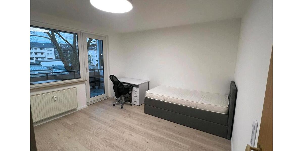 Etagenwohnung Essen Stadtbezirk II - 1 Zimmer, 18 m&sup2;, 500&euro; | Angebot:25961259