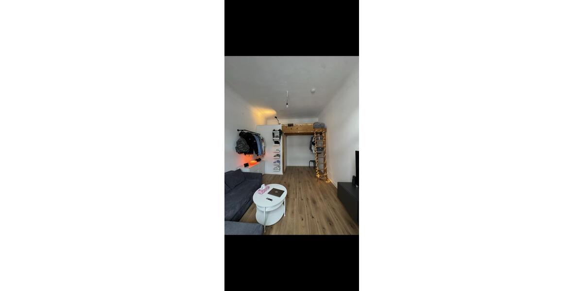 Etagenwohnung Düsseldorf Stadtbezirk 3 - 1 Zimmer, 23 m&sup2;, 638&euro; | Angebot:25975476