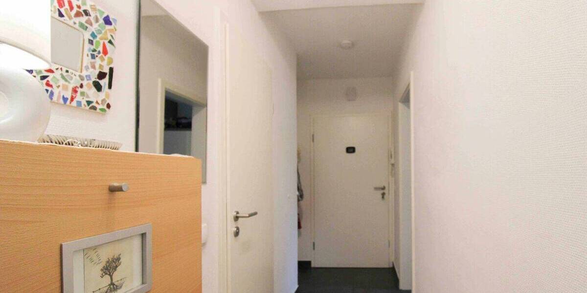 Etagenwohnung Duisburg Hochheide - 2 Zimmer, 56 m&sup2;, 79.000&euro; | Angebot:26016572