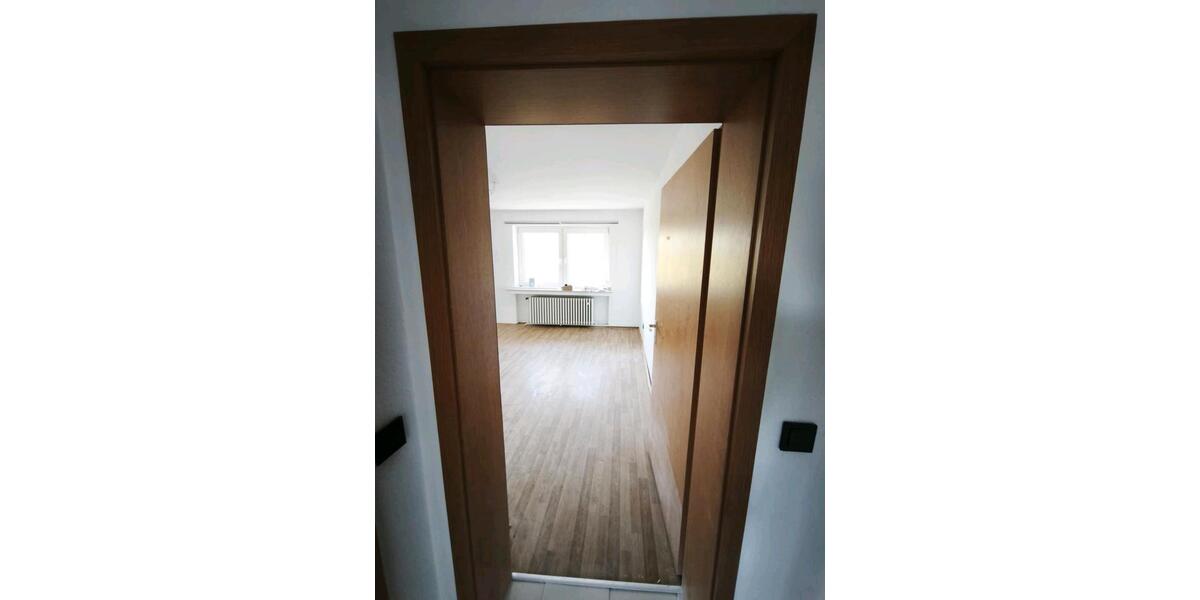 Etagenwohnung Oberhausen - 4 Zimmer, 77 m&sup2;, 970&euro; | Angebot:26288110