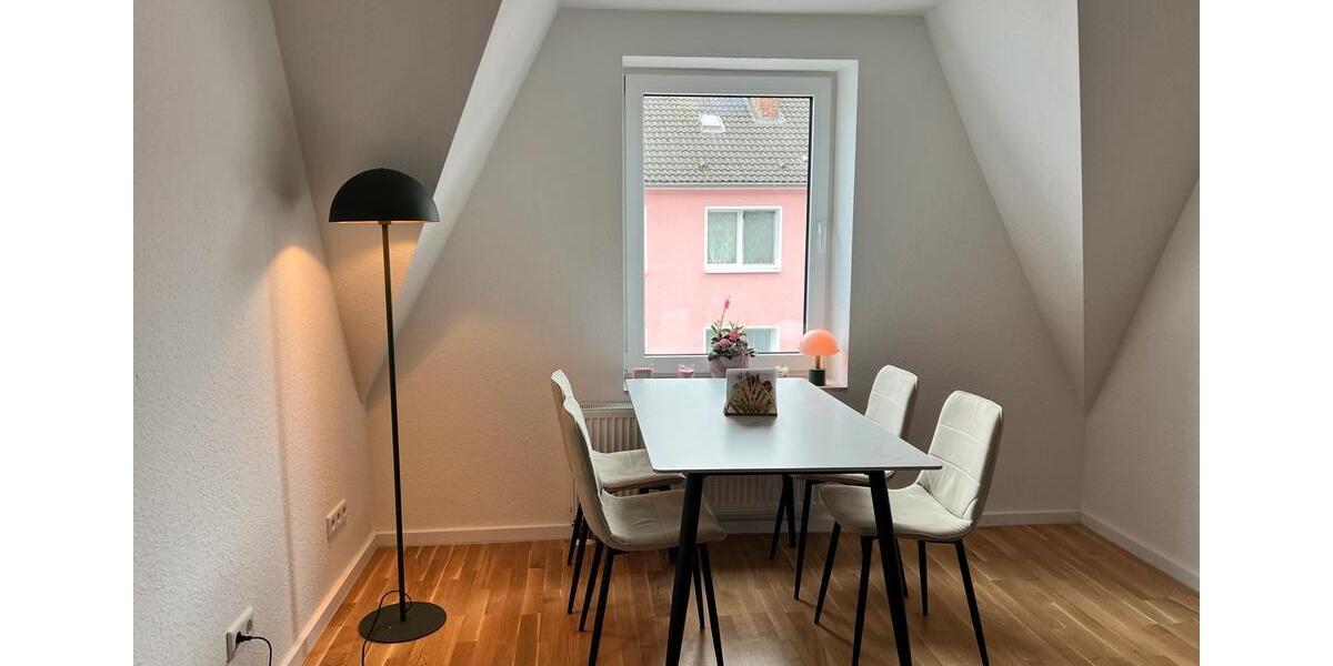 Etagenwohnung Essen Huttrop - 3 Zimmer, 85 m&sup2;, 1.450&euro; | Angebot:25987284