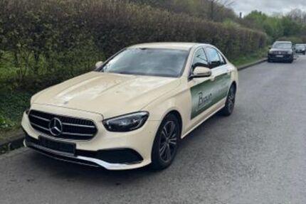 Mercedes-Benz E 220 152.000 km 27.500 &euro; Duisburg 47249