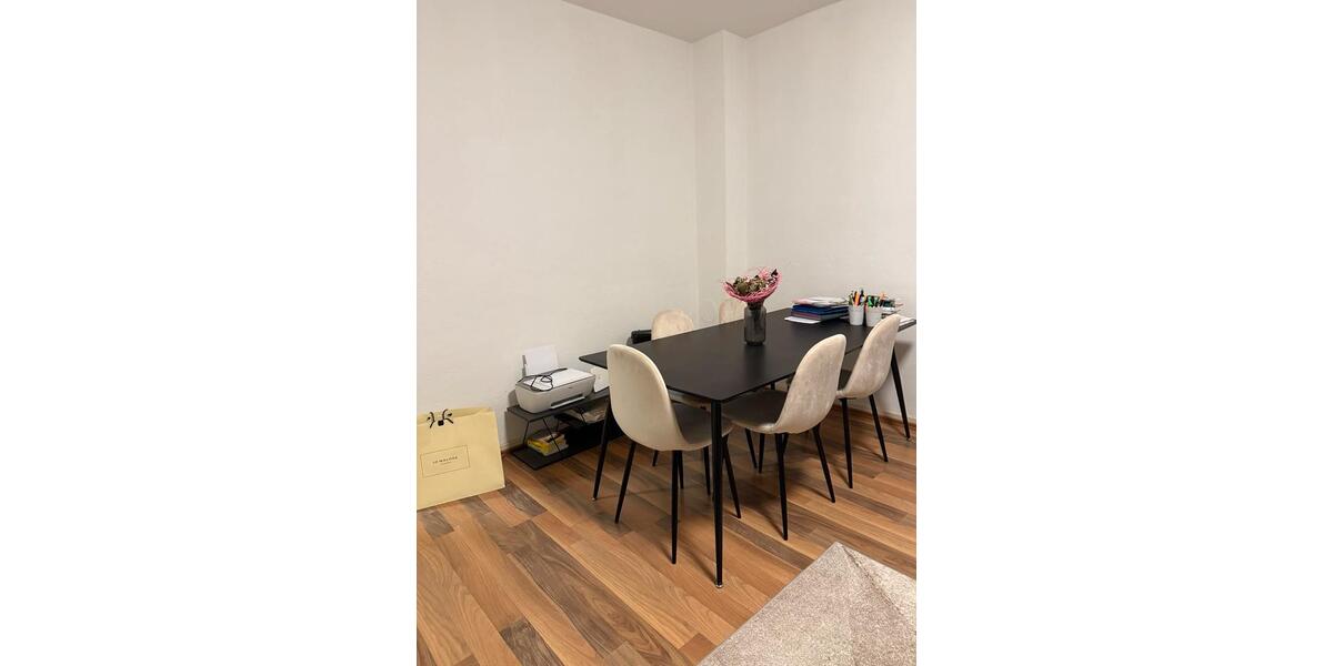 Hochparterre Viersen - 2 Zimmer, 50 m&sup2;, 436&euro; | Angebot:25930779