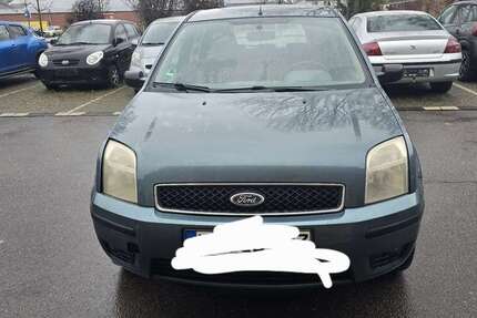 Ford Fusion 303.000 km 1.500 &euro; Duisburg 47166