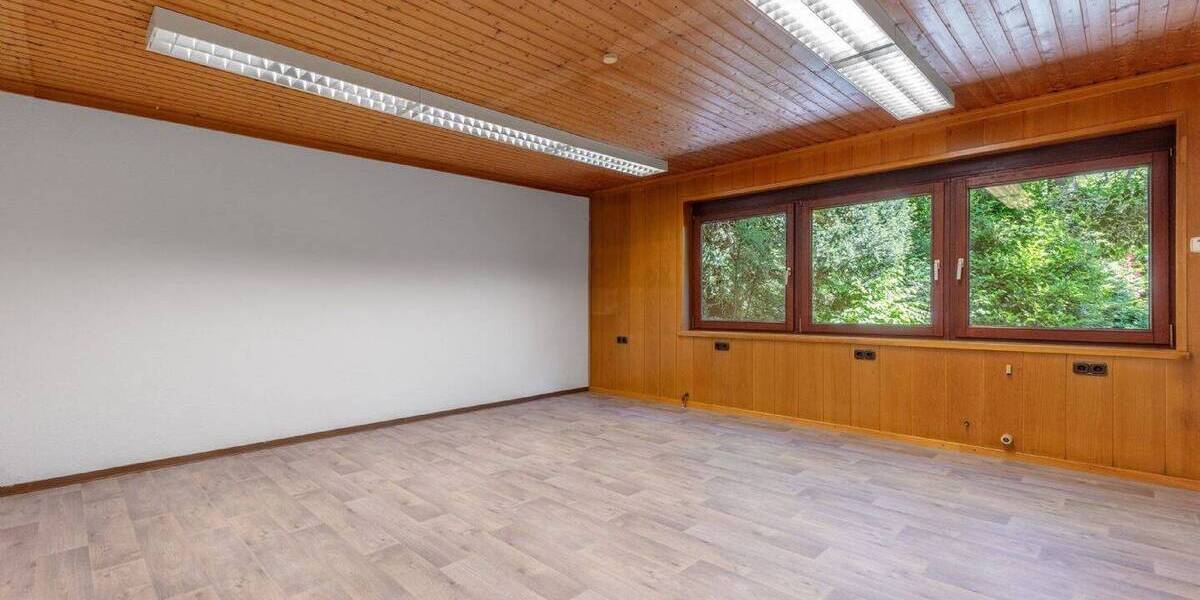 Mehrfamilienhaus, Wohnhaus Heiligenhaus Isenbügel - 6 Zimmer, 185 m&sup2;, 698.000&euro; | Angebot:25683152