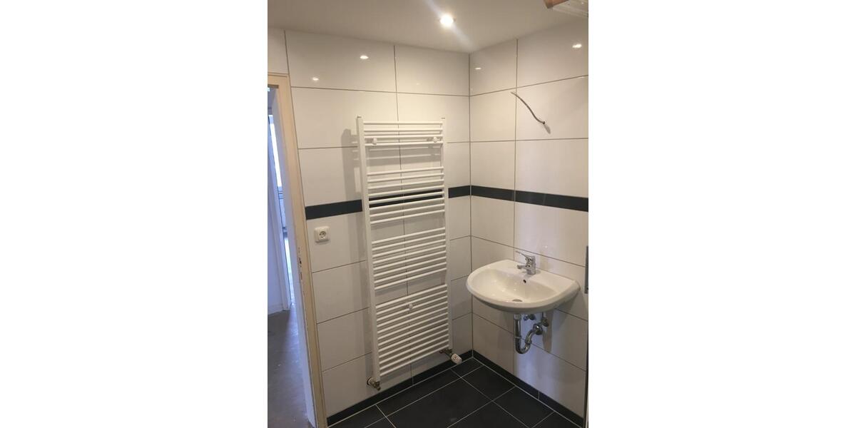 Etagenwohnung Duisburg Hamborn - 3 Zimmer, 76 m&sup2;, 420&euro; | Angebot:24770715