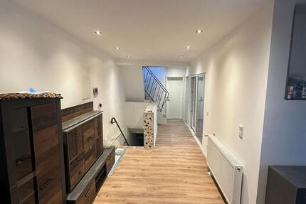 Wohnung Meerbusch - 4 Zimmer, 120 m&sup2;, 2.200&euro; | Angebot:24805880