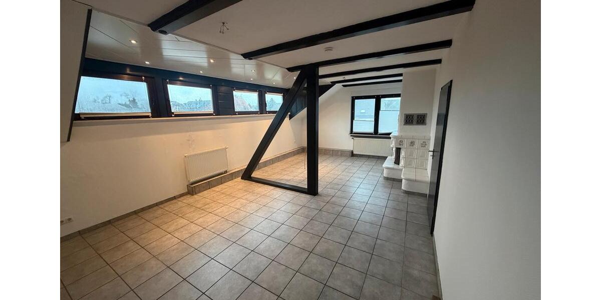 Etagenwohnung Duisburg Rheinhausen - 3 Zimmer, 93 m&sup2;, 1.300&euro; | Angebot:26696745
