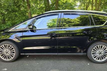 Ford S-Max 120.000 km 16.400 &euro; Neumühl (Duisburg) 47167