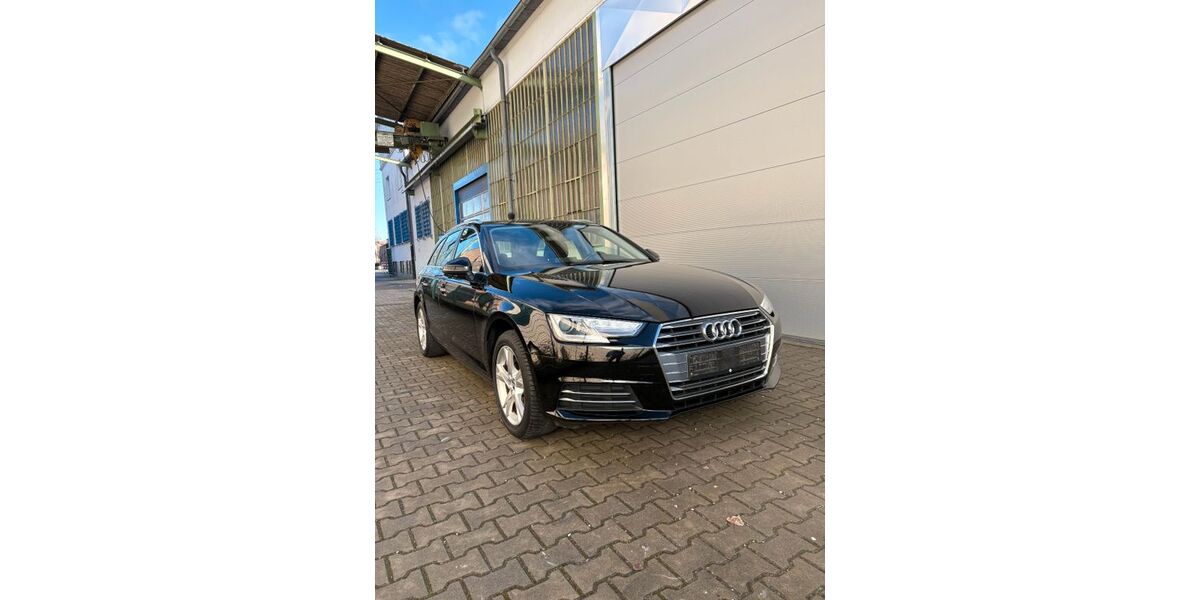 Audi A4 160.838 km 13.990 &euro; Düsseldorf 40231