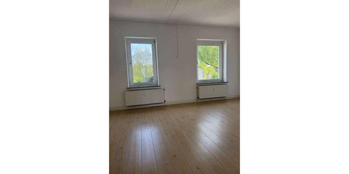 Etagenwohnung Duisburg Wanheimerort - 2 Zimmer, 62 m&sup2;, 495&euro; | Angebot:20450844