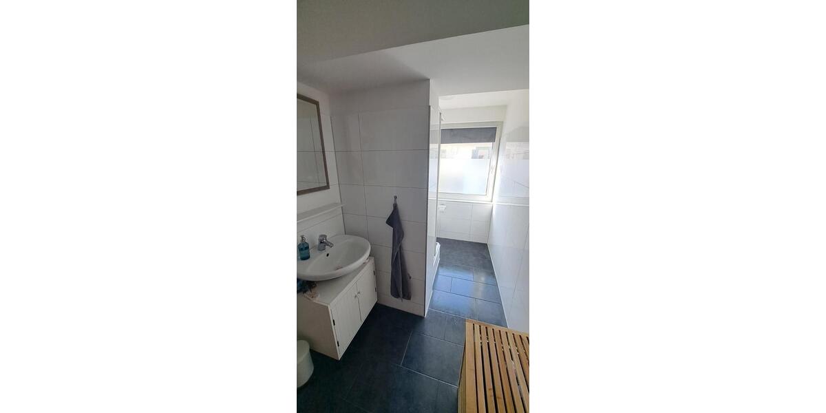 Etagenwohnung Essen Stadtbezirk IX - 2 Zimmer, 68 m&sup2;, 720&euro; | Angebot:25793343