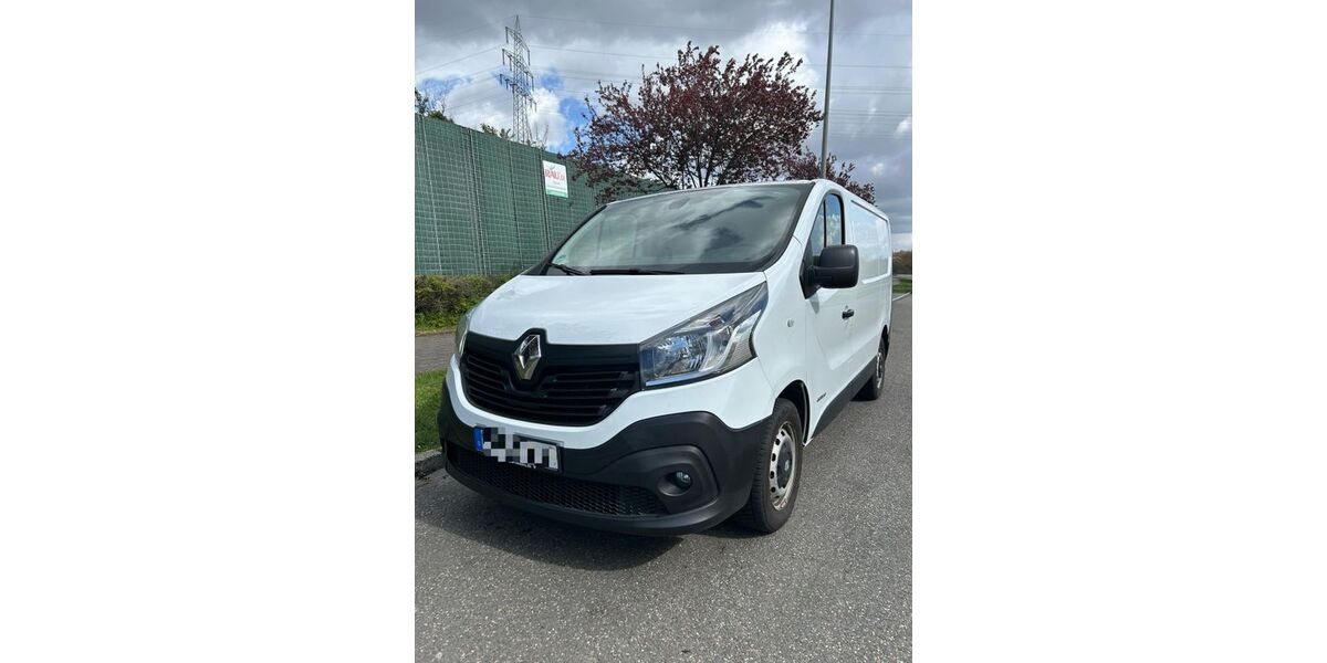 Renault Trafic 89.530 km 8.599 &euro; Duisburg 47198