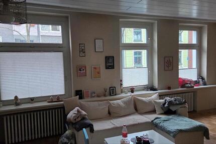 Wohnung Duisburg Mittelmeiderich - 2.5 Zimmer, 70 m&sup2;, 720&euro; | Angebot:25974984