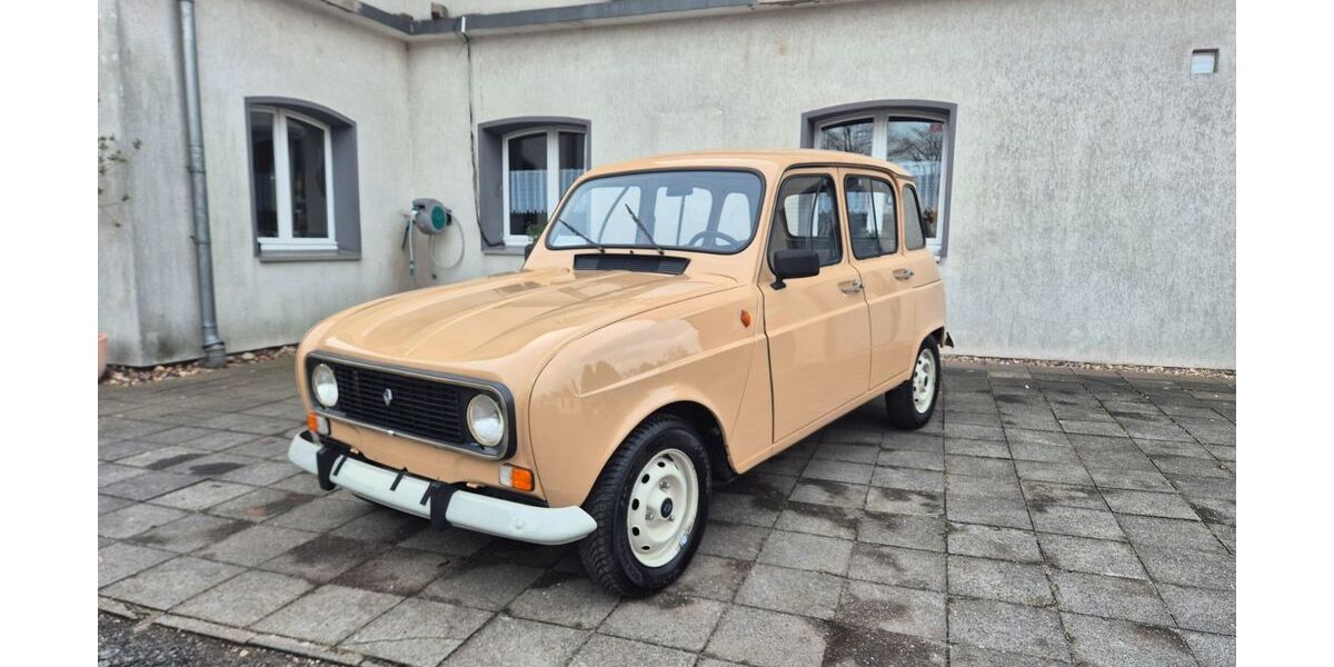 Renault R 4 155.000 km 12.995 &euro; Moers 47441