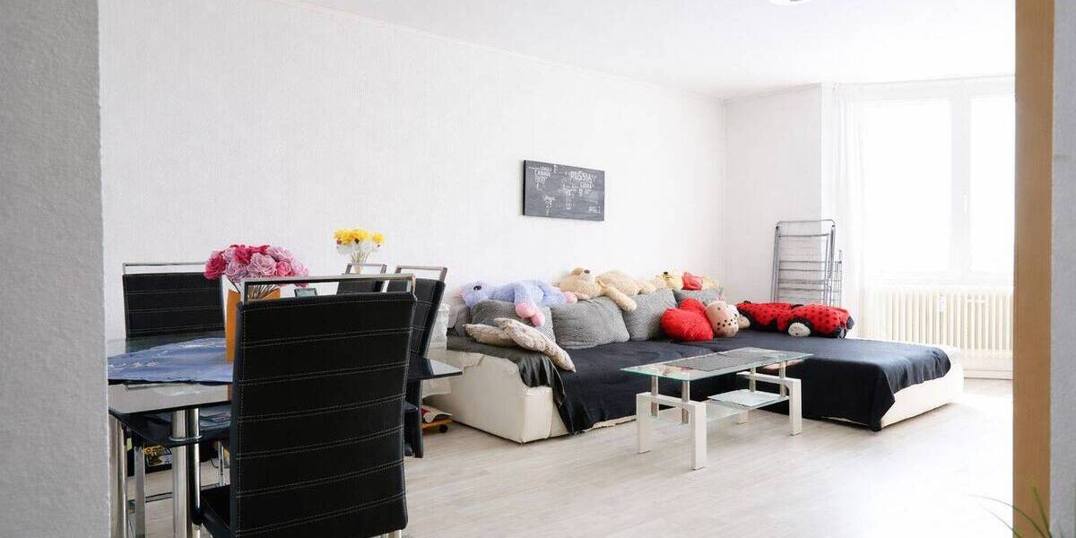 Etagenwohnung Krefeld / Stadtmitte Stadtmitte - 2 Zimmer, 55 m&sup2;, 89.000&euro; | Angebot:26569261
