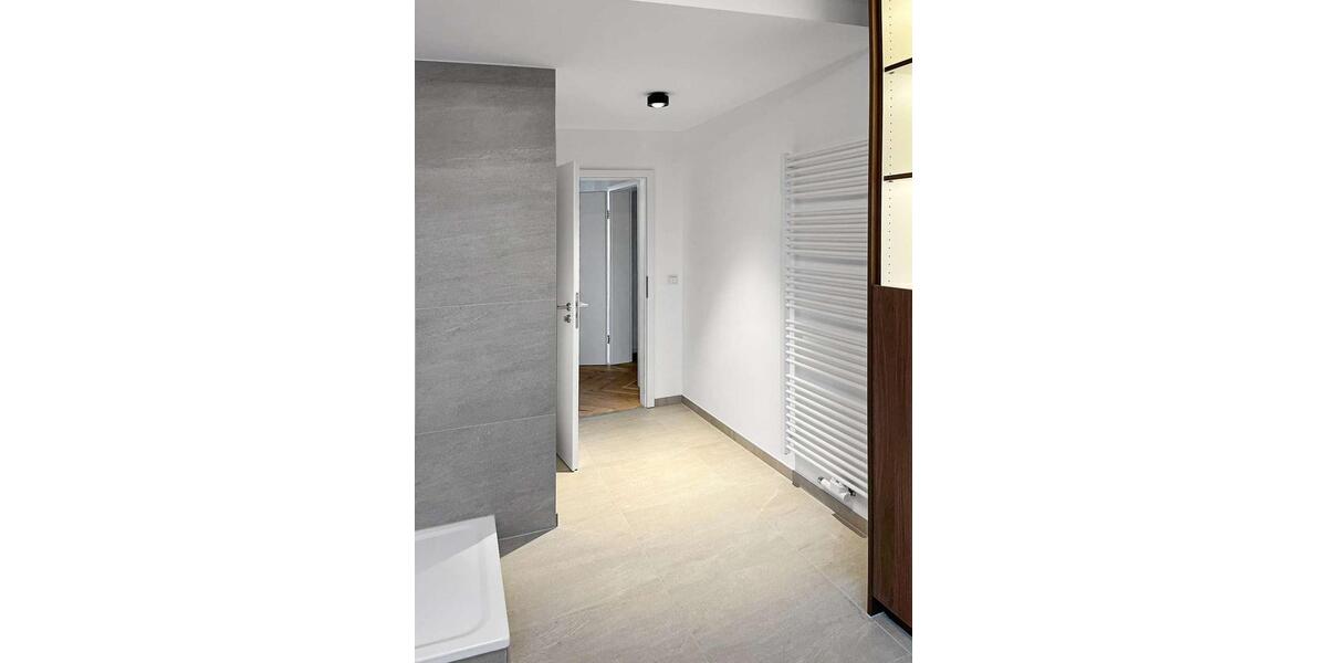 Maisonettenwohnung Düsseldorf Pempelfort - 3.5 Zimmer, 105 m&sup2;, 2.650&euro; | Angebot:25903355