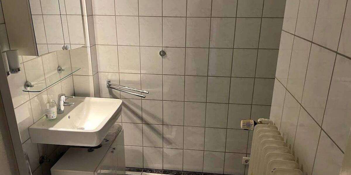 Etagenwohnung Duisburg Alt-Homberg - 3 Zimmer, 81 m&sup2;, 139.000&euro; | Angebot:26572993