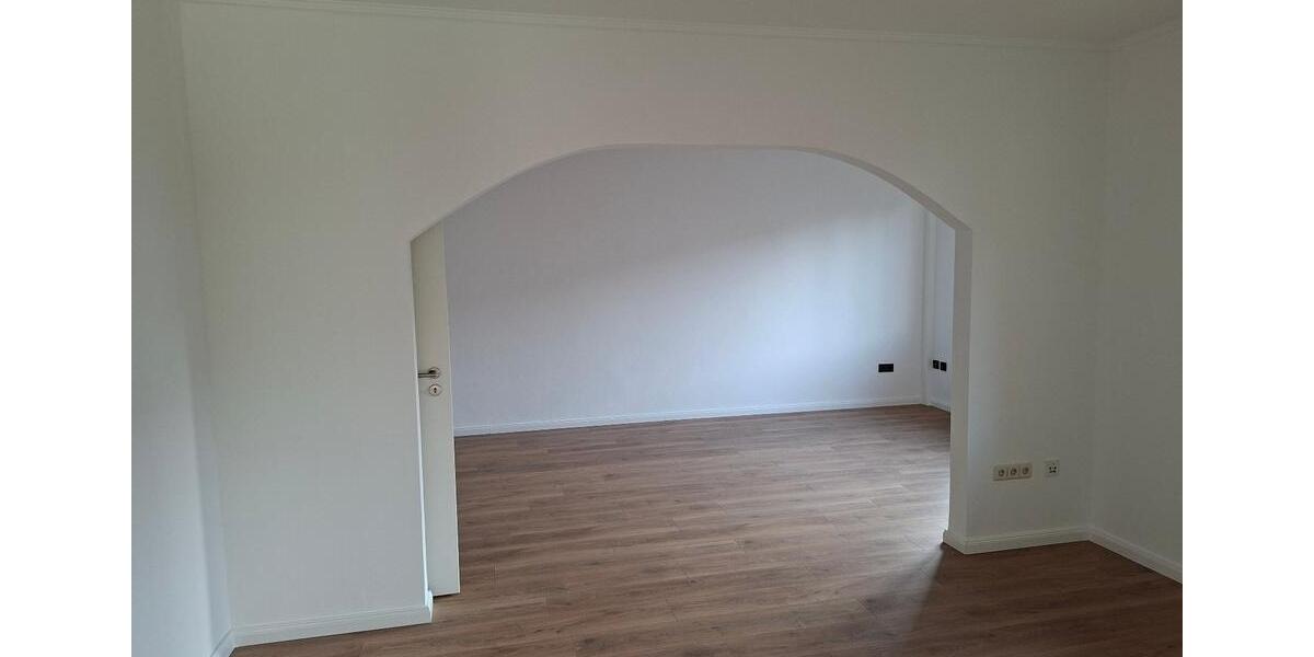 Etagenwohnung Krefeld Benrad - 2 Zimmer, 72 m&sup2;, 505&euro; | Angebot:25784062