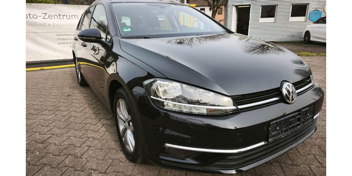 VW Golf 179.989 km 12.490 &euro; Oberhausen 46047