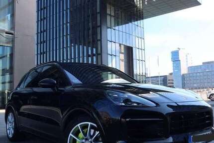 Porsche Cayenne 120.000 km 62.500 &euro; Willich, Stadt 47877