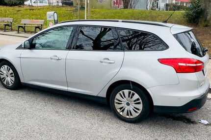 Ford Focus 136.862 km 5.200 &euro; Essen 45307