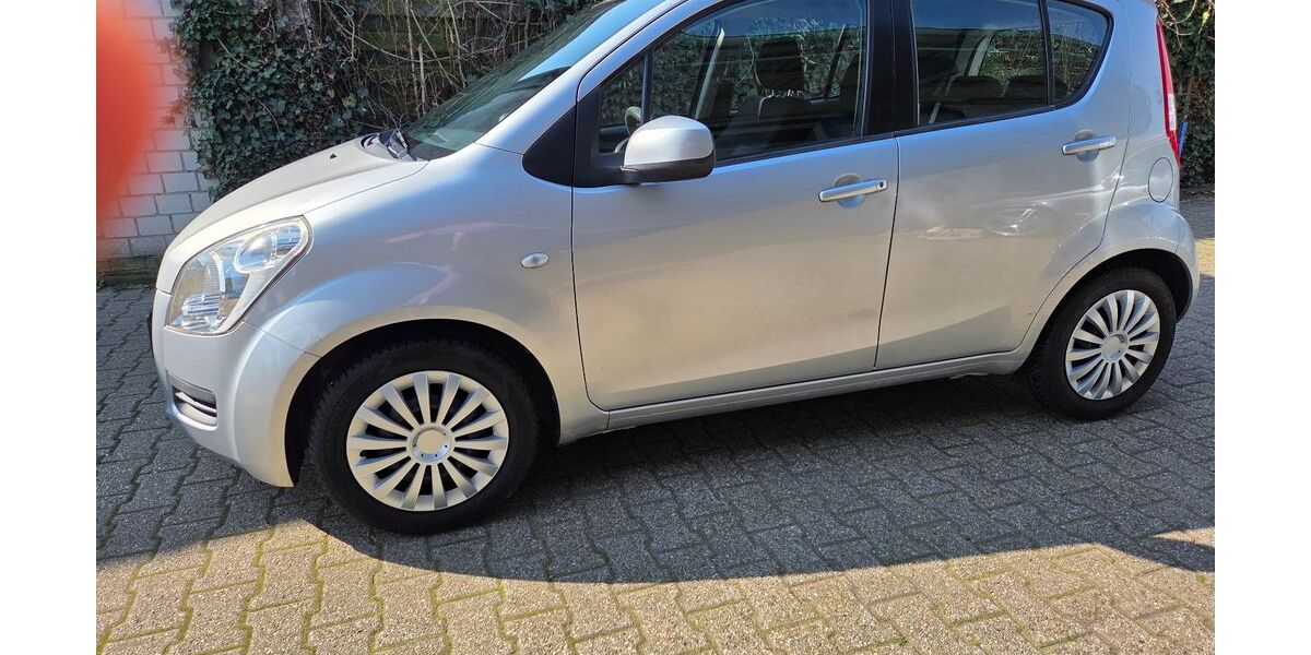 Suzuki Splash 151.239 km 2.250 &euro; Oberhausen 46149