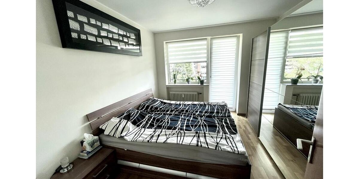 Etagenwohnung Düsseldorf Stadtbezirk 7 - 3 Zimmer, 80 m&sup2;, 1.750&euro; | Angebot:25994176