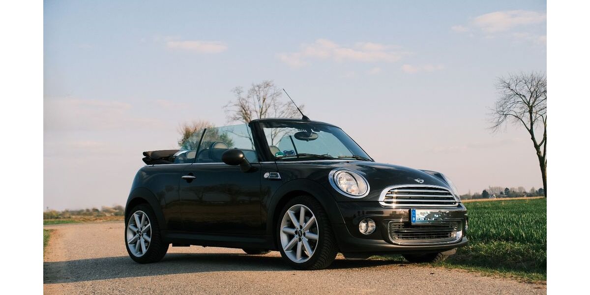 Mini One Cabrio 62.500 km 11.950 &euro; Meerbusch 40667