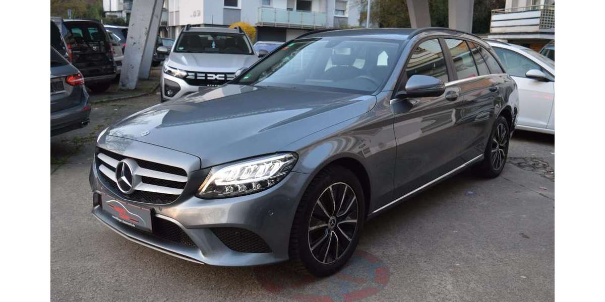 Mercedes-Benz C 180 208.000 km 11.990 &euro; Mülheim 45473