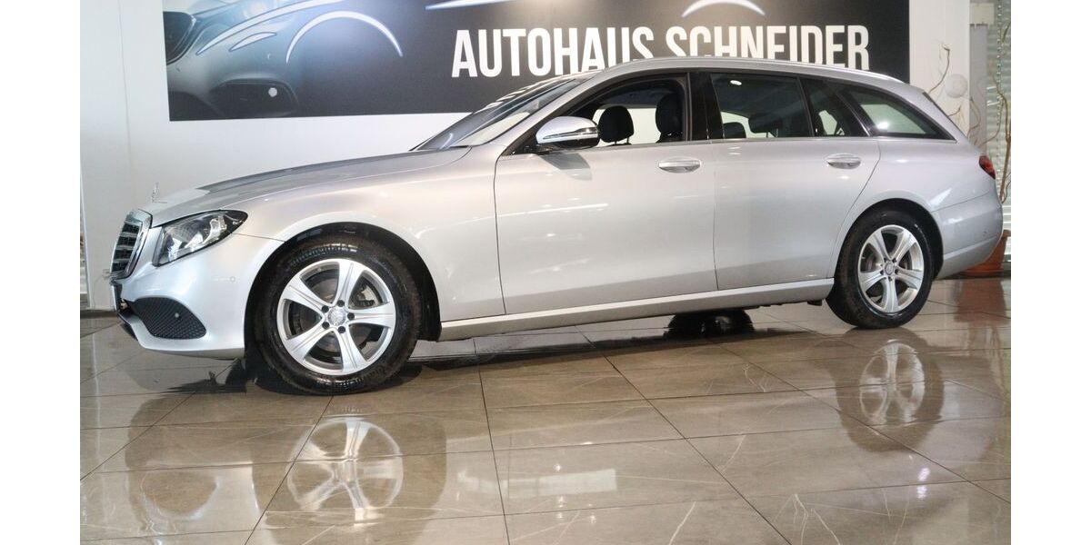 Mercedes-Benz E 220 151.850 km 20.950 &euro; Ratingen 40880