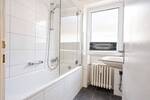 Etagenwohnung Krefeld Bockum - 3 Zimmer, 107 m&sup2;, 990&euro; | Angebot:26740807
