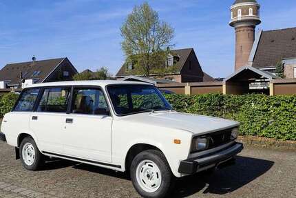 Lada 2106 17.000 km 9.300 &euro; Kevelaer 47623