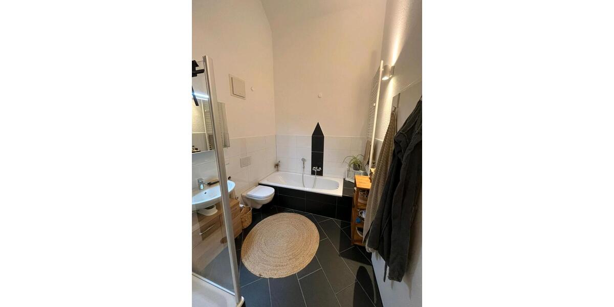 Maisonettenwohnung Nettetal - 1 Zimmer, 99 m&sup2;, 1.200&euro; | Angebot:25883686