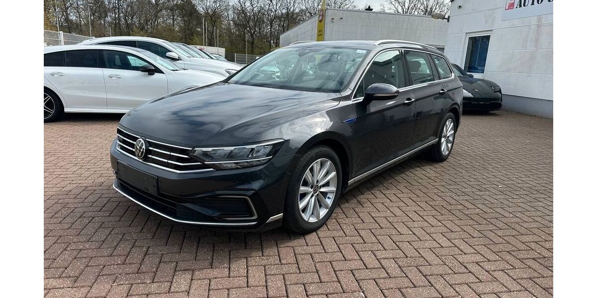 VW Passat Variant 191.321 km 15.351 &euro; Wesel 46485